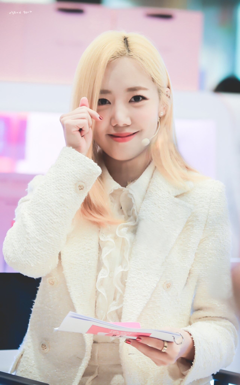 블론드 에이핑크 남주.jpg | 인스티즈