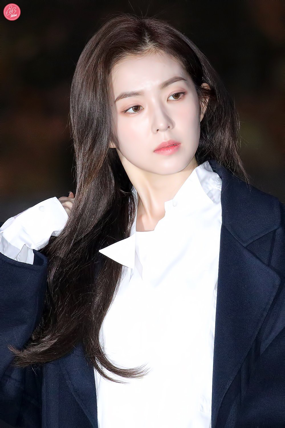 내기준 레전드 초겨울 어느날 잘생쁨 돋는 레드벨벳 아이린 뮤뱅 출근길 | 인스티즈