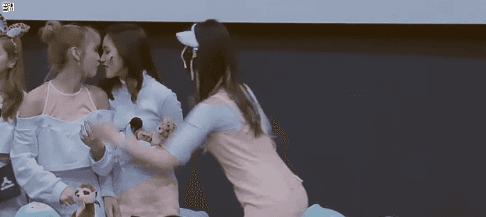 남자끼리는 잘 안하는 장난.jpgif | 인스티즈