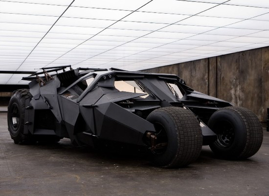 배트맨 차 하면 생각나는 디자인은? | 인스티즈