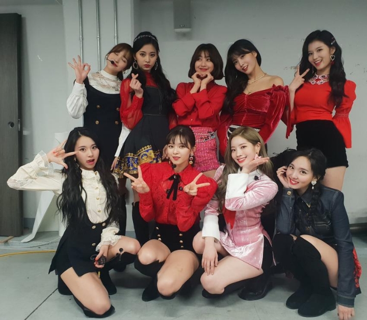 2018 일본 라인뮤직 KPOP 결산 차트 폭격하는 트와이스 ㄷㄷㄷ | 인스티즈