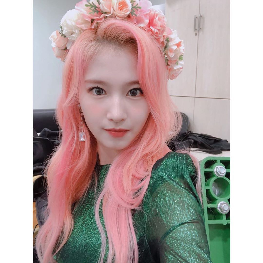 사진 대방출중인 트와이스 사나 인스타그램 | 인스티즈