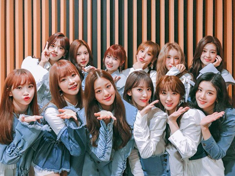 아이즈원) 엠카 데뷔 첫방 기념 사진 | 인스티즈
