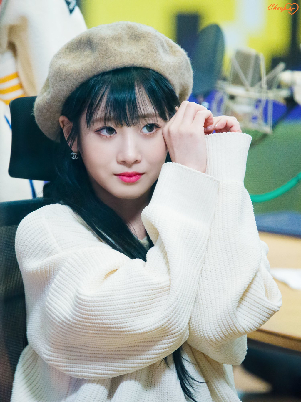 [러블리즈] 20대의 마지막 설날이라서 지애 | 인스티즈