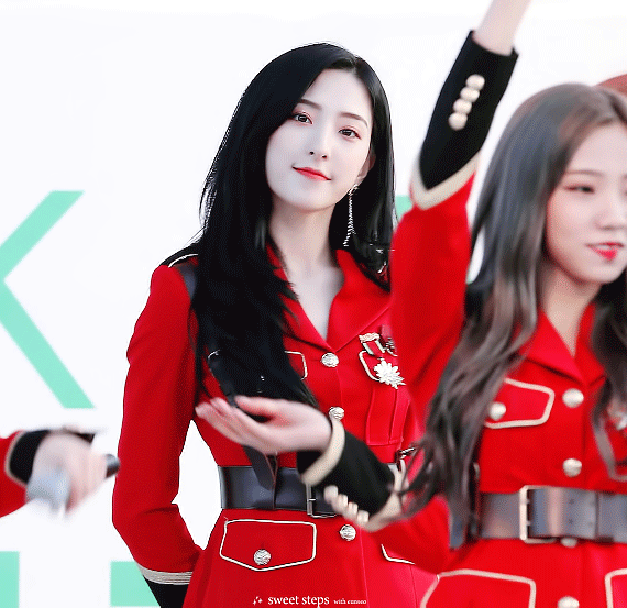 우주소녀 은서 금발 vs 흑발.jpgif | 인스티즈