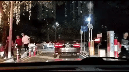 무단횡단의 위험성.gif | 인스티즈