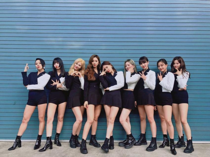 팬들이 자랑스러워 할만한 트와이스가 데뷔 4년동안 이뤄낸 기록들 | 인스티즈