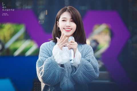 많은 팬들이 앞머리 있는 모습을 좋아하는 에이핑크 정은지.jpg | 인스티즈