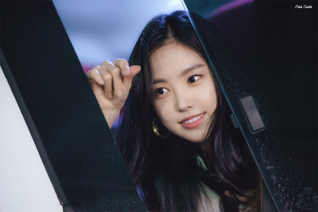 휴일의 마지막엔 에이핑크 나은이죠~ | 인스티즈