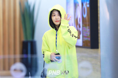 에이핑크 정은지 후드.jpg | 인스티즈