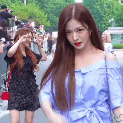 저녁먹어서 기분이좋으니 프로미스나인 이채영 | 인스티즈