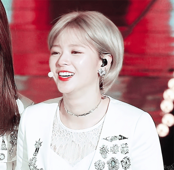 트와이스 멤버들이 생각하는 커리어 동안 가장 기억에 남는 순간 | 인스티즈