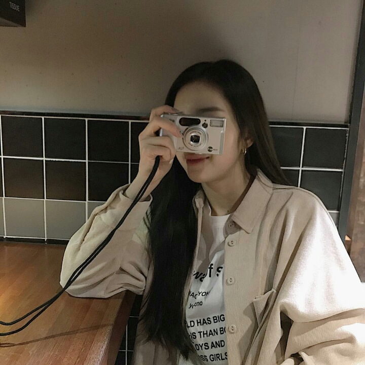 퀵소희 폰에 순대라고 저장되어 있는 에이프릴 채경 | 인스티즈
