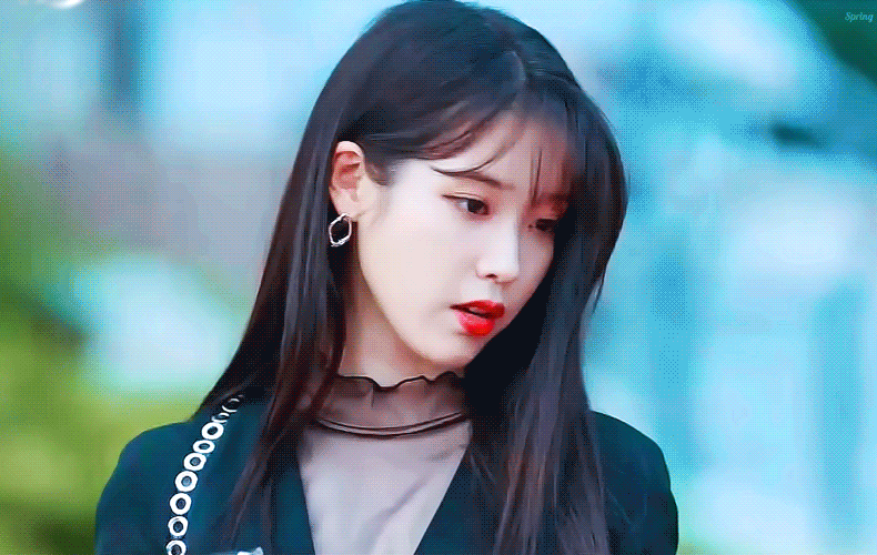 떽띠한 아이유.gif | 인스티즈