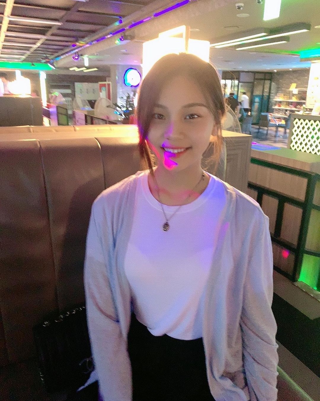 여자친구 인스타그램(엄지).jpg | 인스티즈