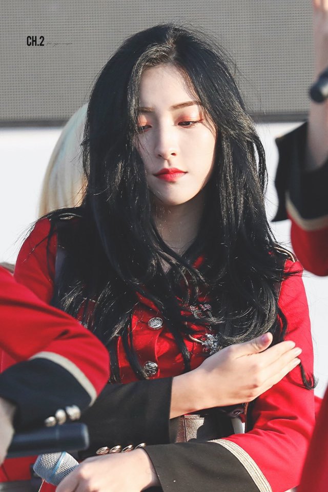 우주소녀 은서 금발 vs 흑발.jpgif | 인스티즈