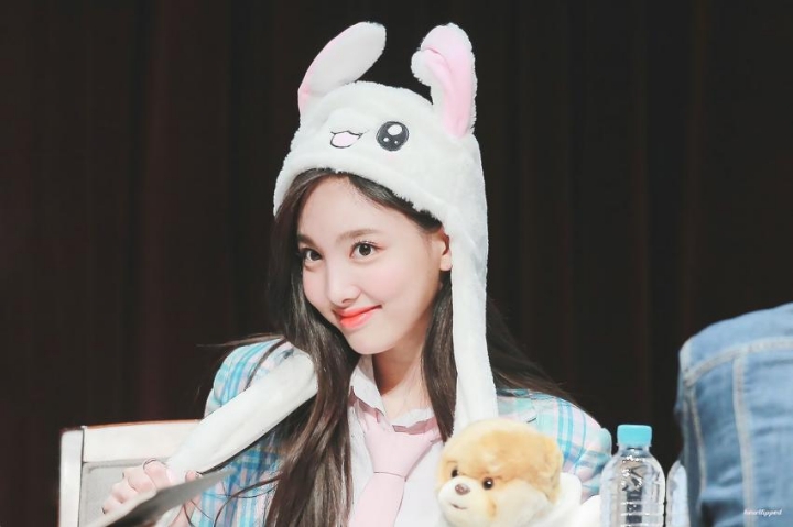 트와이스 나연 덕분에 강제 한류열풍 된 아이템 ㄷㄷㄷ | 인스티즈
