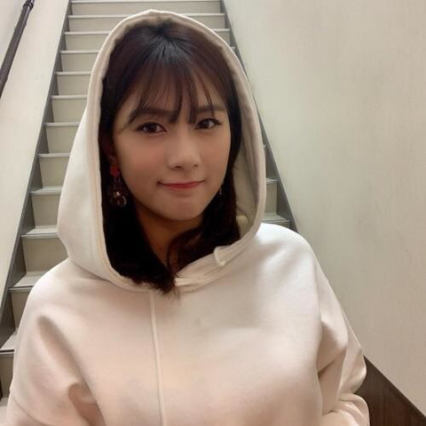 한달 뒤면 10년차인데 반오십 되는 여자 아이돌.jpg | 인스티즈