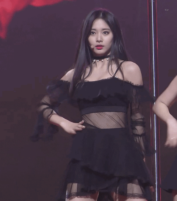 레전드 찍은 가요대축제 트와이스 쯔위 HUSH 짤 ㄷㄷㄷ | 인스티즈