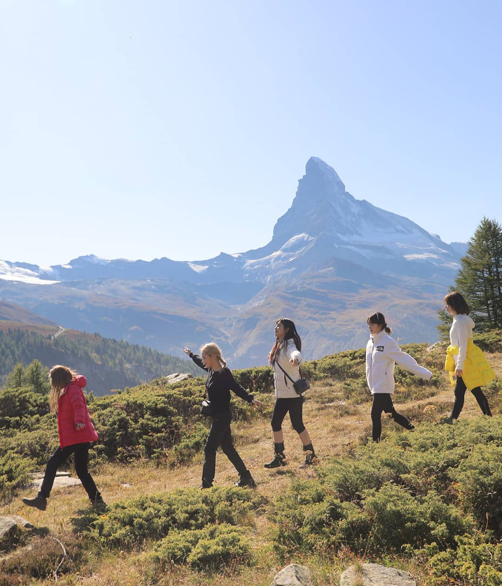 레드벨벳 웬디의 여행갔을 때 패딩 벗는 과정 ㅋㅋㅋ | 인스티즈