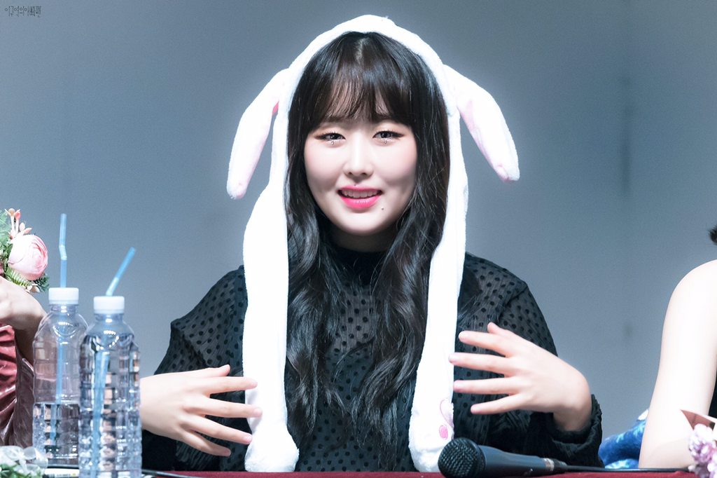 [러블리즈] 오늘 저녁 메뉴를 생각하다가 베이비소울 | 인스티즈