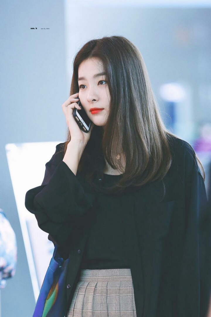 스타일리스트에게 애교부리는 레드벨벳 슬기 | 인스티즈