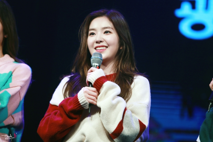 [레드벨벳] coc 드뎌 마을회관 9렙 찍어서 20일차 1일1아이린💗 | 인스티즈