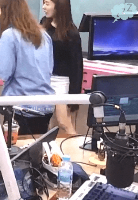 박선영 아나운서.gif | 인스티즈