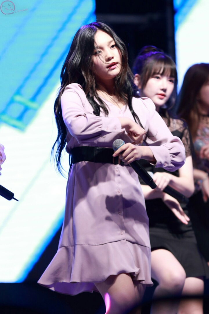 여자친구 움지.jpgif | 인스티즈