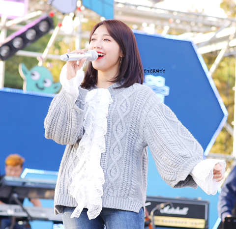 많은 팬들이 앞머리 있는 모습을 좋아하는 에이핑크 정은지.jpg | 인스티즈