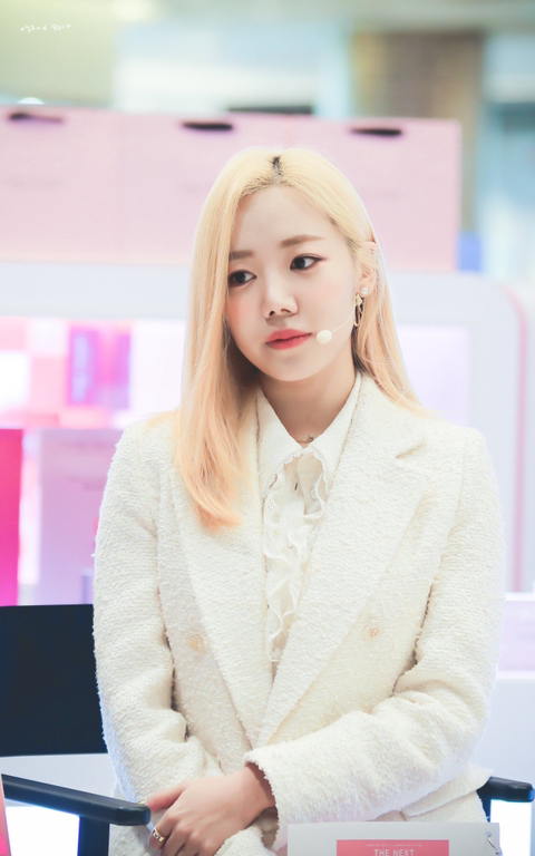 블론드 에이핑크 남주.jpg | 인스티즈