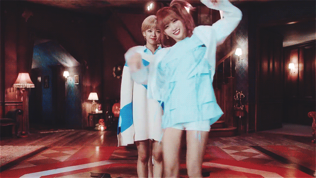 트와이스 원탑 대표곡 역대급 난제 치얼업 vs TT | 인스티즈