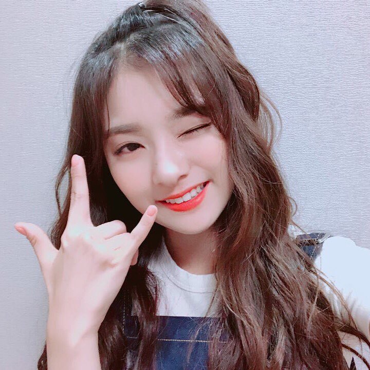 프로미스나인 이나경 | 인스티즈