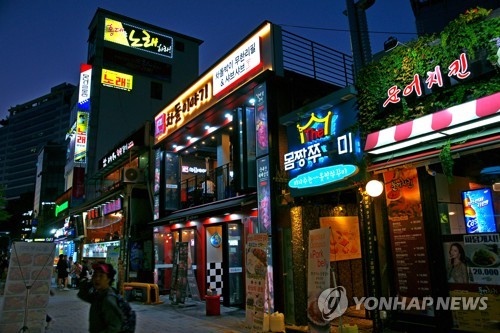 외식족 늘어난다..3명 중 1명 하루 한끼 이상 밖에서 해결 | 인스티즈