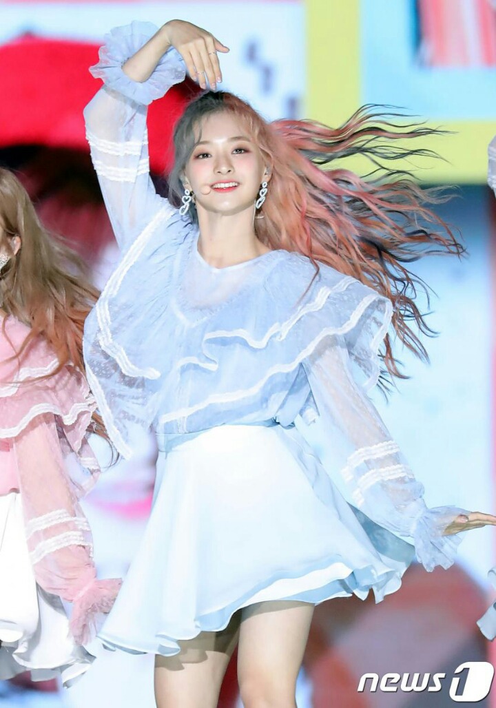 곧 스무살이 되는 이나경.jpgif | 인스티즈