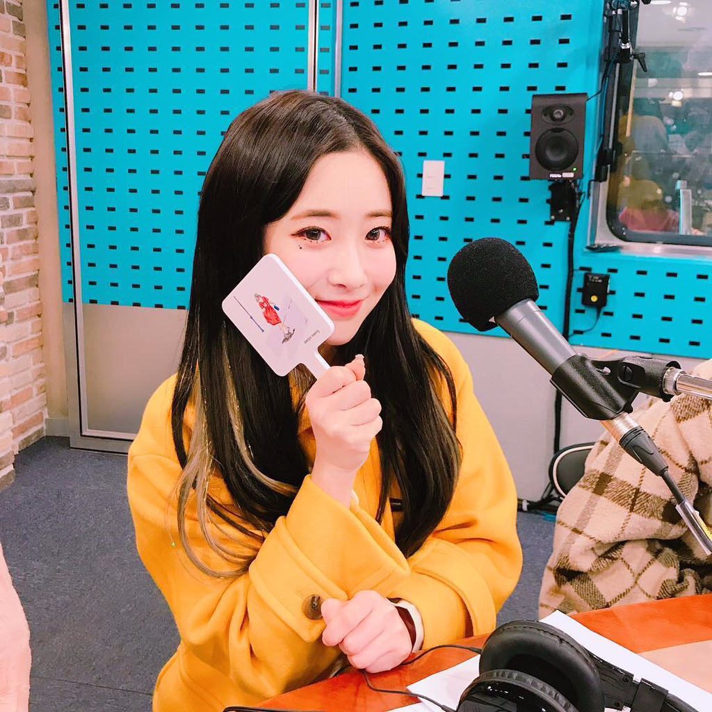 [러블리즈] 출국 한시간 전이라서 지애 | 인스티즈