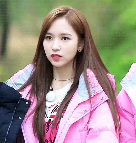 야외나와 놀아서 신나하는 미나리 | 인스티즈