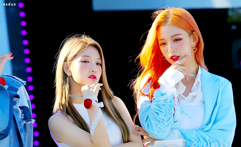 제주 한류 페스티벌에서의 프로미스나인.GIF | 인스티즈