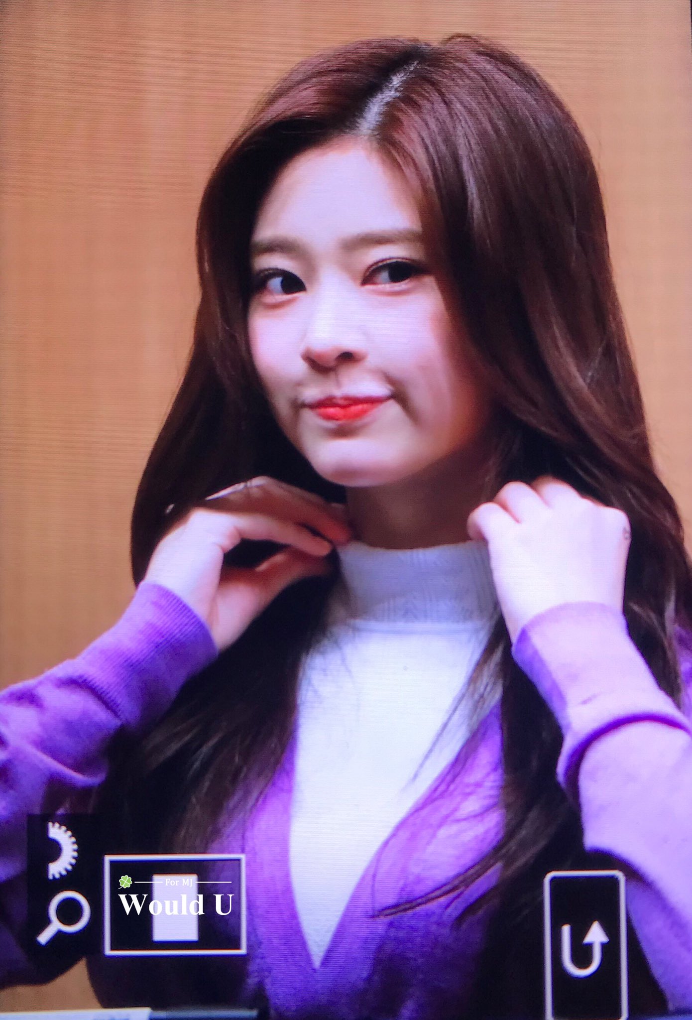 항상 어딘가 억울하고 애잔한 아이즈원 민주.jpg | 인스티즈