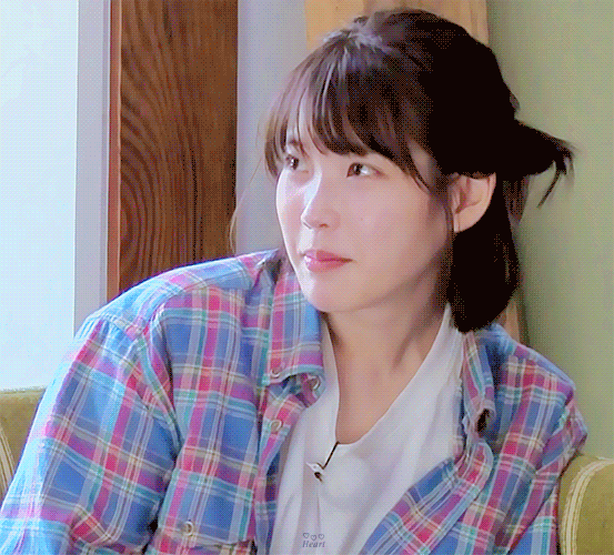 수수한 아이유.gif | 인스티즈