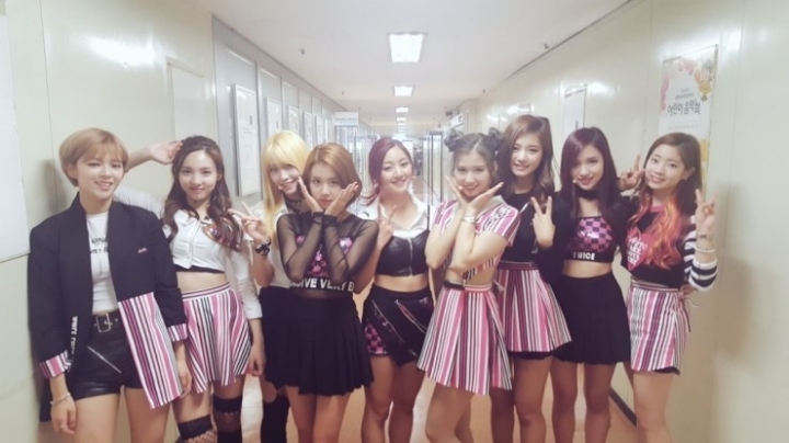 트와이스 노래중 제일 좋아하는 노래는? | 인스티즈