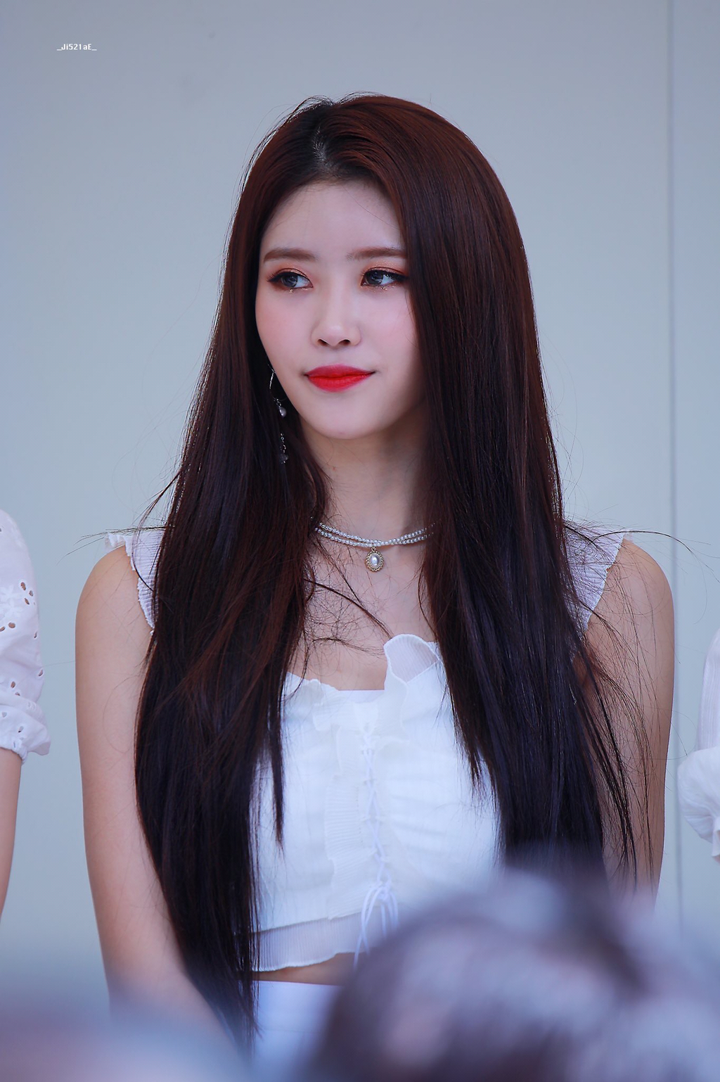 [러블리즈] 알러지성 비염이 또 찾아와서 미주 | 인스티즈