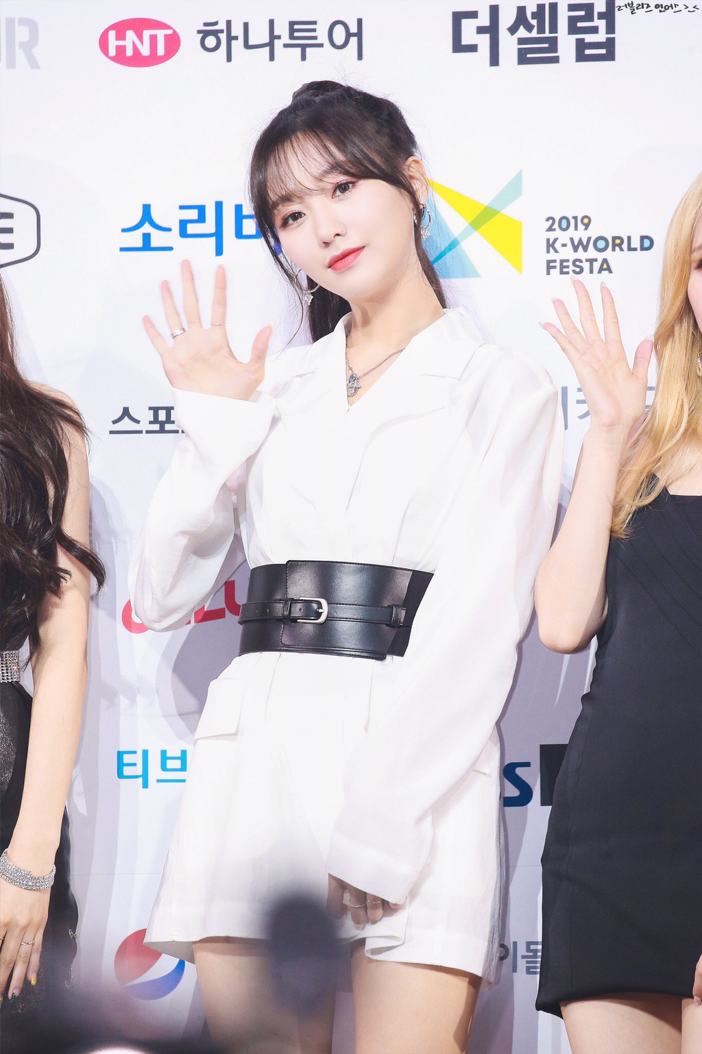 [러블리즈] 주말에 겨울왕국2 보러 갈거라서 수정이 | 인스티즈