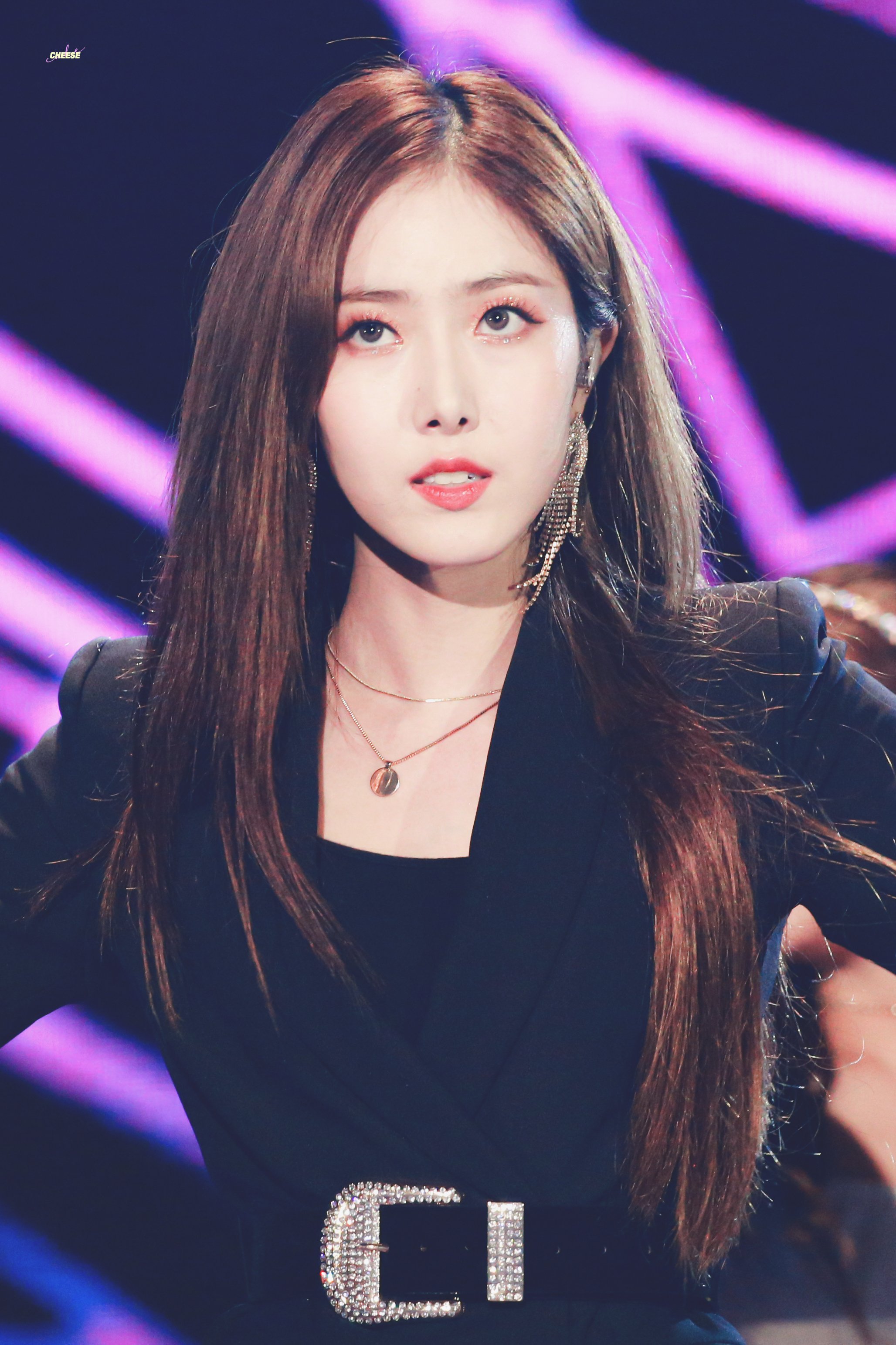 은근히 미인인 듯한 여자친구 신비.jpgif | 인스티즈