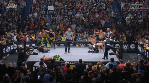 제이크 헤이거(잭 스웨거) AEW 등장.gif | 인스티즈
