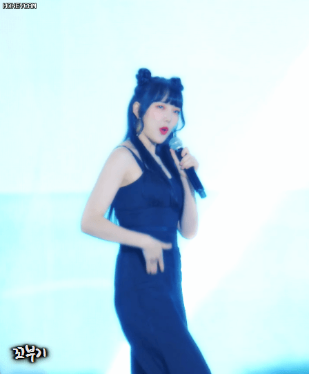 앞구르기 하고 보니까 은근히 미인인 듯한 여자친구 예린이.jpgif | 인스티즈