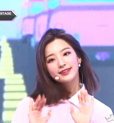 엠카 다시만난세계 커버무대한 프로미스나인 | 인스티즈