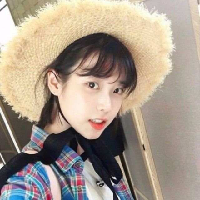 모자가 잘어울리는 아이유.jpg | 인스티즈