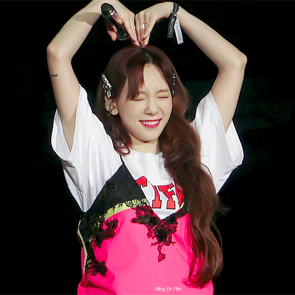 태연 햄버거 하트 모음.jpgif | 인스티즈