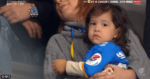 대성통곡하고 있는 나은이 | 인스티즈